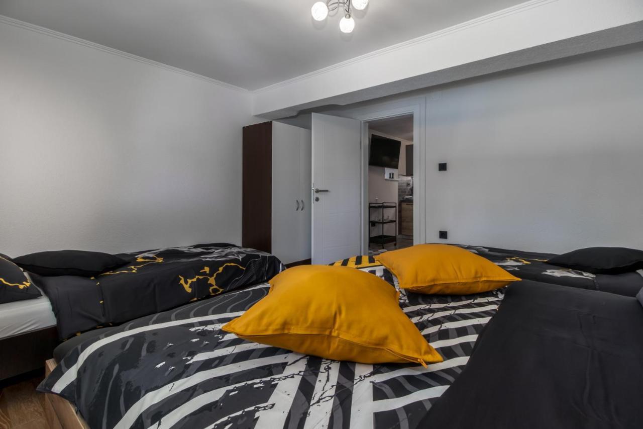 Apartments Mila Клейновиця Екстер'єр фото